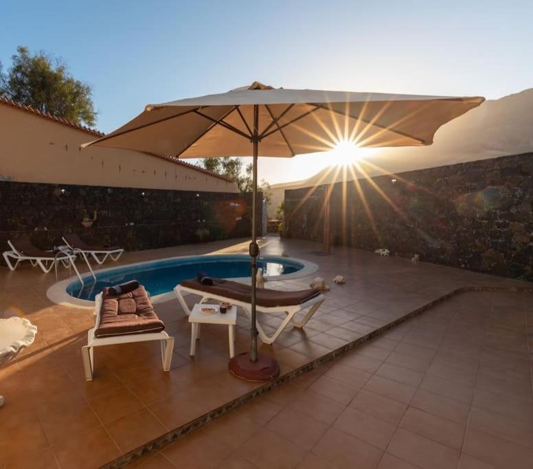 Espectacular villa con PISCINA GYM BARBACOA WIFI Cardon Exterior foto