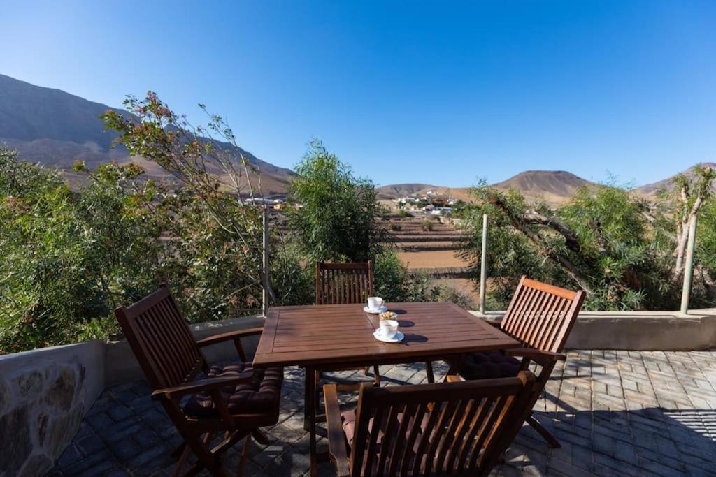 Espectacular villa con PISCINA GYM BARBACOA WIFI Cardon Exterior foto
